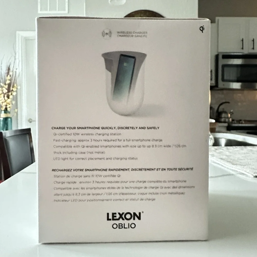 Lexon OBLIO Wireless Charging Station with‎ UV Sanitizer White LH59